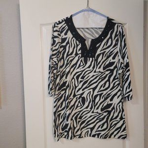 Chico's Size 3 Zebra Print Top
